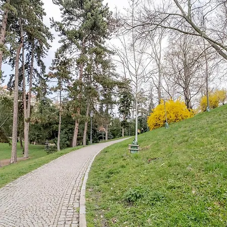 Διαμέρισμα Blueground 10 Nr Park Foodie Area Prg-14 *